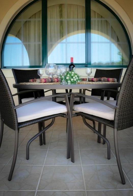 Orsalia Luxury Suites Platanés Dış mekan fotoğraf